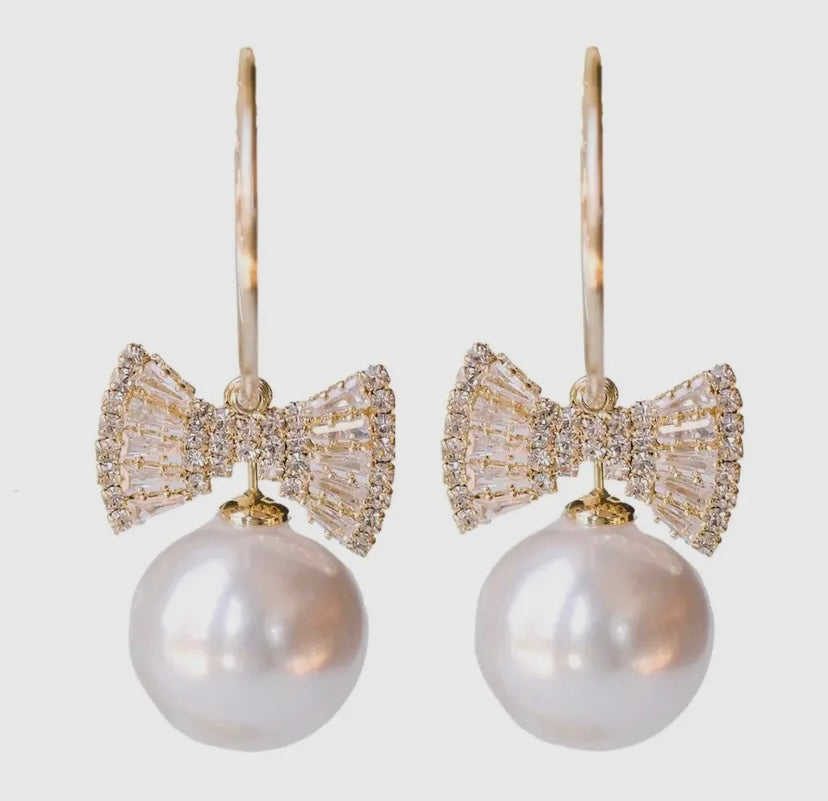 Bow Tie and Pearl earrings