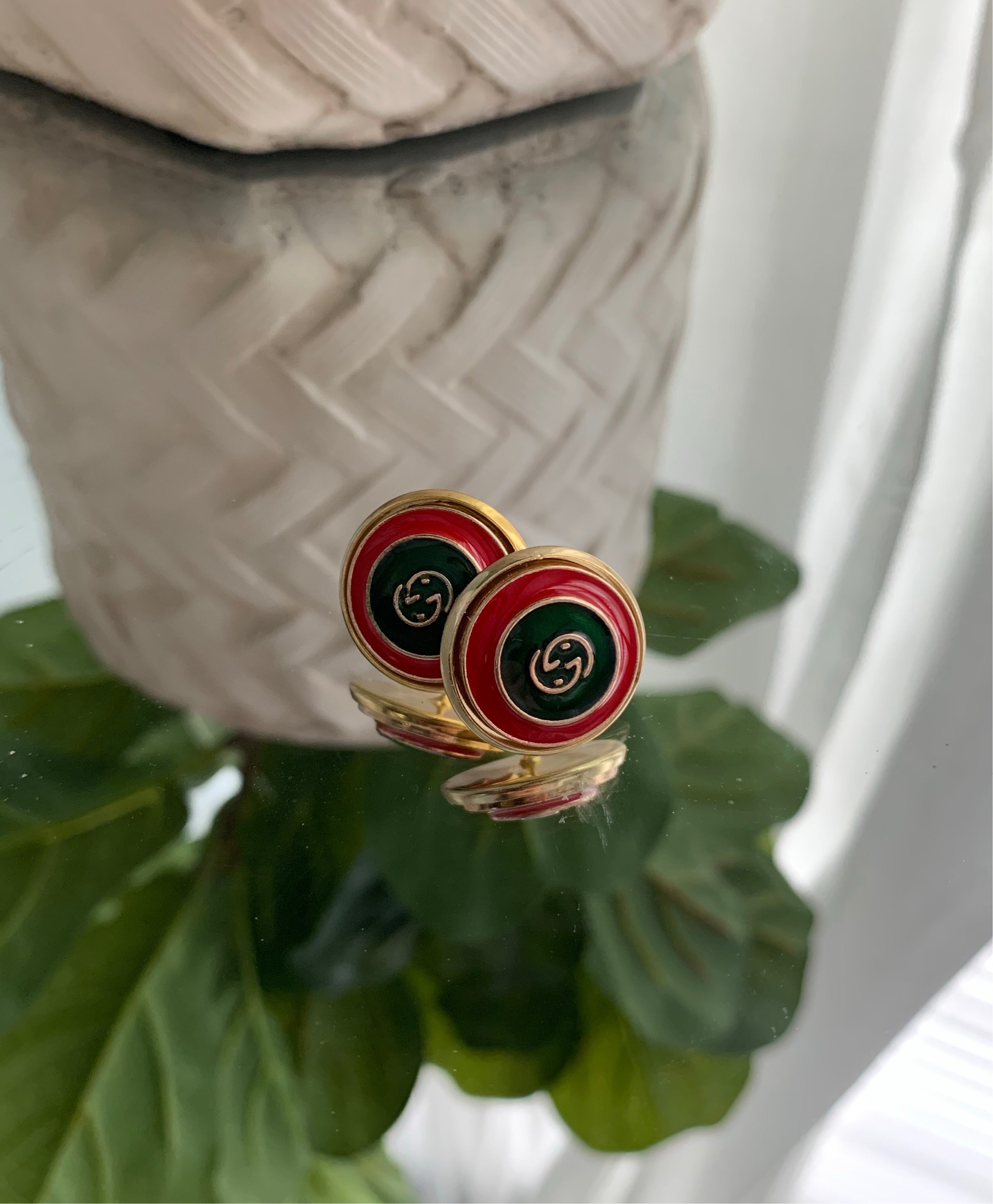 Red and green gg stud earrings