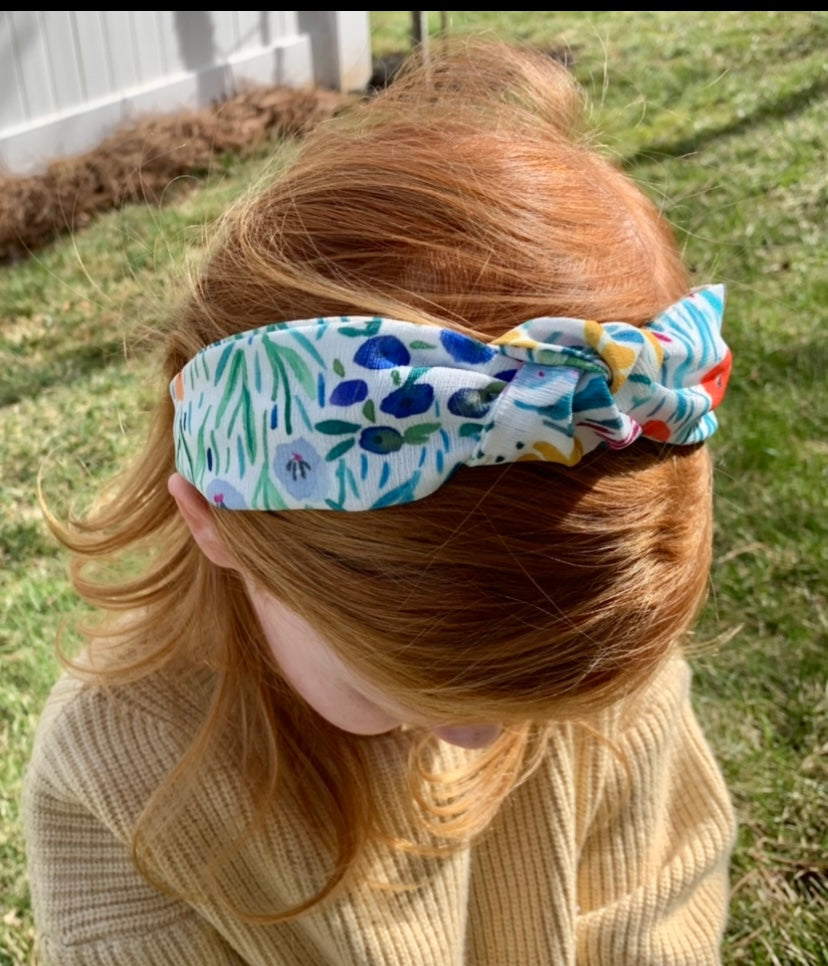 Spring it on Me knotted headband