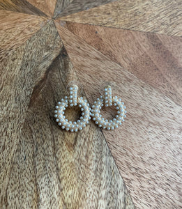 Pearl door knocker earrings